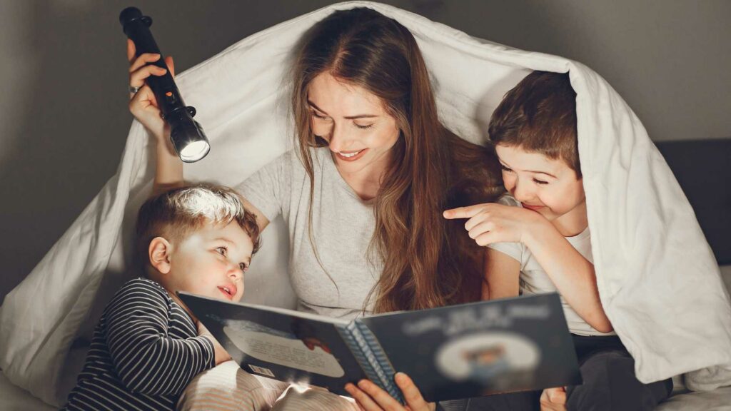 Mom Balance Anyaság Iránytű Program anyaság coaching mentális lelki egészség önismeret fejlődés anyai kiégés vélemények