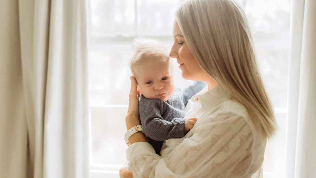 Mom Balance Anyaság Iránytű Program anyaság coaching mentális lelki egészség önismeret fejlődés anyai kiégés vélemények